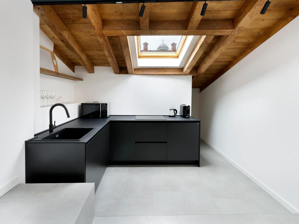 Sg9 City Apartments Brescia Luaran gambar